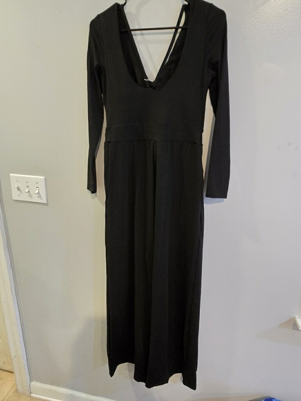 Halara V Neck Black Long Sleeve Wide-Leg Jumpsuit Size S - Picture 5 of 7